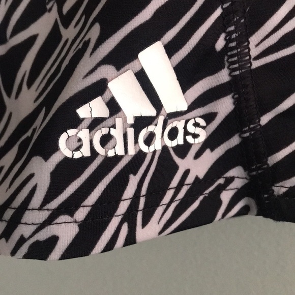 Adidas Activewear Shorts size Large - Picture 2 of 4